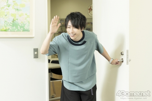 画像集 No.005のサムネイル画像 / 【PR】はじめての「カードファイト!! ヴァンガード」第1回：ダンちゃんこと男色ディーノ選手，声優の森嶋秀太さんにゲームの遊び方を学ぶ