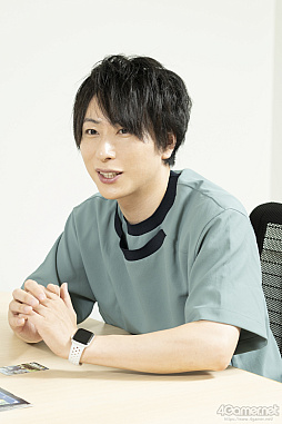 画像集 No.006のサムネイル画像 / 【PR】はじめての「カードファイト!! ヴァンガード」第1回：ダンちゃんこと男色ディーノ選手，声優の森嶋秀太さんにゲームの遊び方を学ぶ