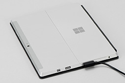 画像集 No.016のサムネイル画像 / 「Surface 3」レビュー。新型Atom＋LTE通信機能搭載のWindowsタブレットは優秀な「どこでもブラウザゲームマシン」