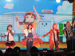 「ペルソナ4 ダンシング・オールナイト」発売直前ニコニコ生放送をレポート。シークレットゲストに生ライブ,新発表とサプライズだらけ