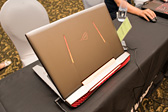 画像集 No.012のサムネイル画像 / ノートPC向け「GeForce GTX 10」発表。「M」の取れたモバイルPascalは,デスクトップPC向けGPUとほぼ同じ性能を発揮!?