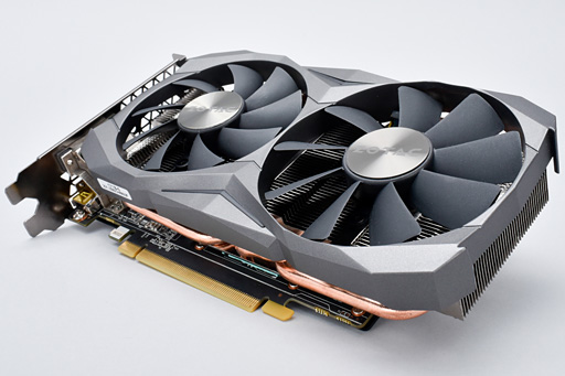 画像集 No.041のサムネイル画像 / GTX 1080搭載なのにカード長は約21cm。「ZOTAC GeForce GTX 1080 Mini 8GB」を使ってみた