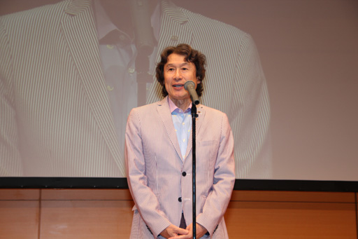 画像集#003のサムネイル/「討鬼伝 極」完成発表会の模様をレポート。新鬼「カゼヌイ」にゲストの椿姫彩菜さん,「麒麟」川島さん,「スリムクラブ」真栄田さんが挑戦