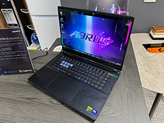 GeForce RTX 5070搭載のゲーマー向けノートPCや500Hz表示対応ディスプレイなどGIGABYTEが新製品を紹介