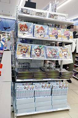 画像集 No.012のサムネイル画像 / 特異店Lが秋葉原に出現! 「Fate/Grand Order」ローソンコラボ店舗をフォトレポート。マシュの「先輩」が聞けるのはここだけ