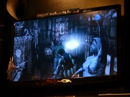 画像集 No.011のサムネイル画像 / PC/PS4/Xbox One版「バイオハザード HDリマスター」が本日配信。メディア対抗ゲーム大会で「インビジブルエネミーモード」に挑戦してきた