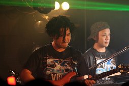 画像集 No.005のサムネイル画像 / 最新作「イースVIII」の楽曲を含めた14曲が演奏された「ファルコムjdkバンド東京ライブ」をレポート