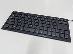 ビット・トレード・ワン,Nキーロールオーバーのゲーマー向け10キーレスパンタグラフキーボードを発売。税込約5700円