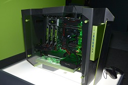 画像集 No.013のサムネイル画像 / ［COUMPUTEX］NVIDIA私設ブースレポート。NVIDIAの今年の「本気！」は「VR」「GTX 980 Ti」「G-SYNC」の3本柱だ