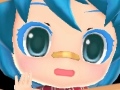 「初音ミク Project mirai でらっくす」に収録される「深海少女」と「ありふれたせかいせいふく」の見どころが公開。「ARライブ」に追加対応した楽曲情報も