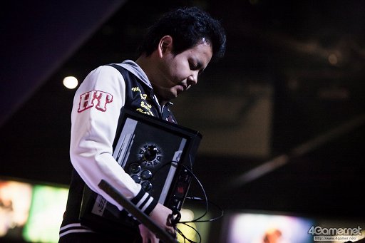 画像集 No.053のサムネイル画像 / ［EVO2016］「GGXrdR」部門，優勝はまちゃぼー選手。「ストV」では韓国Infiltration選手が栄冠を手にしたEVO2016最終日，現地レポートまとめ