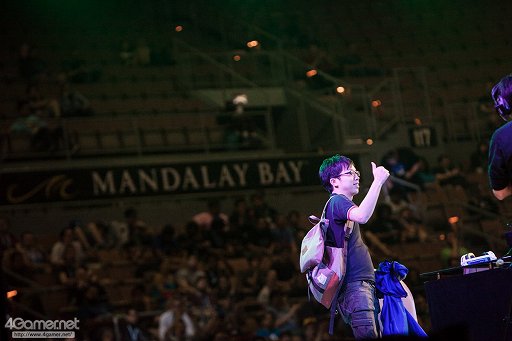 画像集 No.057のサムネイル画像 / ［EVO2016］「GGXrdR」部門，優勝はまちゃぼー選手。「ストV」では韓国Infiltration選手が栄冠を手にしたEVO2016最終日，現地レポートまとめ