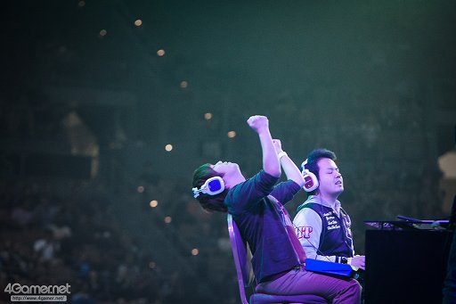 画像集 No.064のサムネイル画像 / ［EVO2016］「GGXrdR」部門，優勝はまちゃぼー選手。「ストV」では韓国Infiltration選手が栄冠を手にしたEVO2016最終日，現地レポートまとめ