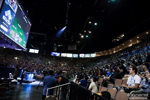 画像集 No.073のサムネイル画像 / ［EVO2016］「GGXrdR」部門，優勝はまちゃぼー選手。「ストV」では韓国Infiltration選手が栄冠を手にしたEVO2016最終日，現地レポートまとめ