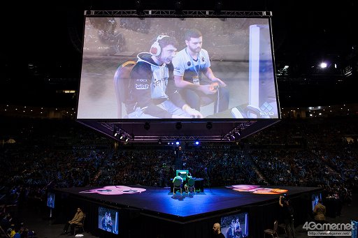 画像集 No.075のサムネイル画像 / ［EVO2016］「GGXrdR」部門，優勝はまちゃぼー選手。「ストV」では韓国Infiltration選手が栄冠を手にしたEVO2016最終日，現地レポートまとめ