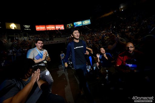 画像集 No.096のサムネイル画像 / ［EVO2016］「GGXrdR」部門，優勝はまちゃぼー選手。「ストV」では韓国Infiltration選手が栄冠を手にしたEVO2016最終日，現地レポートまとめ