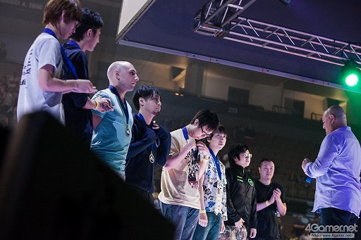 画像集 No.122のサムネイル画像 / ［EVO2016］「GGXrdR」部門，優勝はまちゃぼー選手。「ストV」では韓国Infiltration選手が栄冠を手にしたEVO2016最終日，現地レポートまとめ