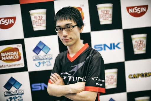 画像集 No.003のサムネイル画像 / ［EVO Japan］「ストV」「GUILTY GEAR Xrd」「鉄拳7」のファイナリスト達に，決勝への意気込みを聞いてみた