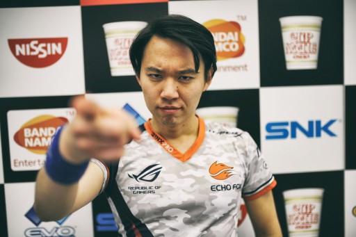 画像集 No.015のサムネイル画像 / ［EVO Japan］「ストV」「GUILTY GEAR Xrd」「鉄拳7」のファイナリスト達に，決勝への意気込みを聞いてみた