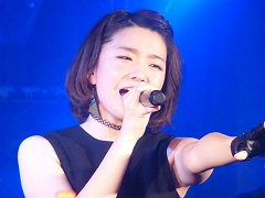 新生Falcom jdk BANDの初ライブ「Falcom jdk BAND θ(シータ) Live」が開催。アイドルユニット「リアル☆SPiKA」も参戦し,全16曲を熱演