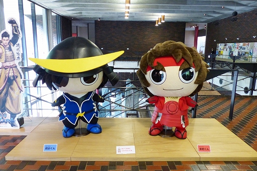 画像集 No.019のサムネイル画像 / 「戦国BASARA」とコラボレーションした特別展「戦国図鑑−Cool Basara Style−」で行われた,墨絵アーティスト西元祐貴氏のライブパフォーマンスをレポート