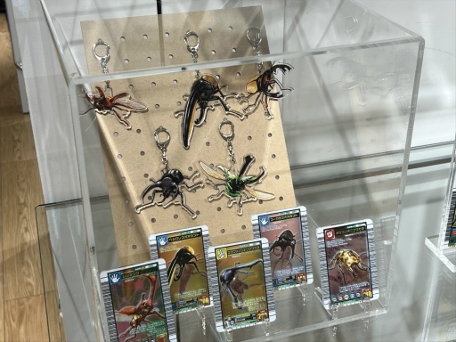 画像集 No.004のサムネイル画像 / 「甲虫王者ムシキング 20周年記念 POP UP SHOP in OIOI」マルイシティ横浜にて開催。かつて共に闘った甲虫たちと再会しよう!