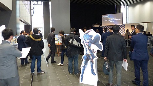 画像集 No.002のサムネイル画像 / 任天堂の新作TCG「ファイアーエムブレム0(サイファ)」の全貌が明らかとなった披露会レポート。第1弾には3DS版「if」で使えるダウンロードコードも