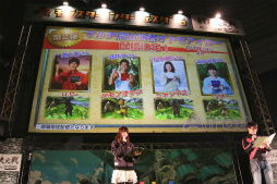画像集 No.017のサムネイル画像 / 「モンスターハンターフェスタ’16」東京大会が開催。「モンスターハンタークロス」の最新情報が発表されたステージや「狩王決定戦」などの模様をレポート