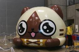 画像集 No.098のサムネイル画像 / 「モンスターハンターフェスタ’16」東京大会が開催。「モンスターハンタークロス」の最新情報が発表されたステージや「狩王決定戦」などの模様をレポート