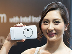 「ZenFone Zoom」テストレポート。光学ズームがウリのASUS製スマートフォンはゲームも意外にいける?