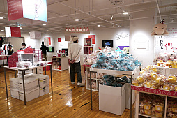 画像集#003のサムネイル/「MOTHERのことばとおみせ。展」内覧会レポート。MOTHERの“ことば”が飾られた店内で思い出に浸れる,ファンにはたまらないスペース
