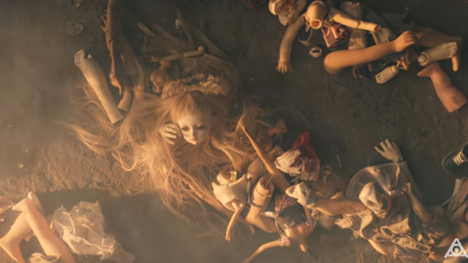 NieR: Automata meets amazarashi ̿ˤդ路 Music Video