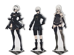 アニメ「NieR:Automata Ver1.1a」のアクリルスタンド/アクリルキーホルダー(3種),カンバッジ(10個入りBOX 2種)が7月29日に発売決定