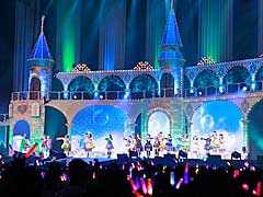 シンデレラガールズ4thライブ「THE IDOLM@STER CINDERELLA GIRLS 4thLIVE TriCastle Story」開催。サプライズゲストとしてかわいいボクと着ぐるみアイドルが登場したですよ,のさいたま初日レポート