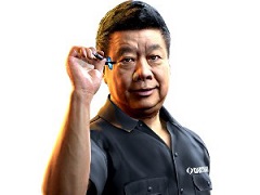 「龍が如く6 命の詩。」にソフトダーツのトッププレイヤー,ポール・リム氏が出演決定。プレイスポット“ダーツ”での対戦も可能