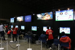 画像集 No.029のサムネイル画像 / 「パワプロ」のNo.1プレイヤーが決定。大谷翔平選手や川﨑宗則選手らプロ野球選手も登壇した「パワプロフェスティバル2016」決勝大会をレポート