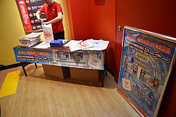 画像集 No.011のサムネイル画像 / 池袋駅西口に「タイトーステーション」の新店舗が登場。植田佳奈さん，金元寿子さんも駆けつけたオープン記念イベントをレポート