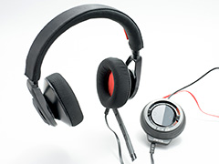 HW短評:Plantronics「RIG Surround」(2)ユニークな付属サウンドデバイスを見てみる