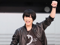 観客たちが高良 京の歌声に酔いしれた「バンドやろうぜ!」2nd ALBUMデュエルギグ vol.2発売記念スペシャルトーク&ライブレポ