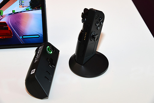 画像集 No.011のサムネイル画像 / Lenovoからも携帯型ゲームPC「Legion Go」が登場。8.8インチ大画面とRyzen Z1 Extreme搭載