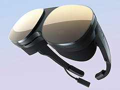メガネのようにかけられるVR HMD「VIVE Flow」が11月18日に発売。新開発の光学系により,メガネ民でも裸眼でVRを楽しめる
