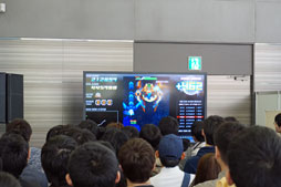 画像集 No.001のサムネイル画像 / PS4版「弾銃フィーバロン」とSteam版「怒首領蜂 大復活」が発表。「グルーヴコースター」への「]-[|/34<#!」提供も