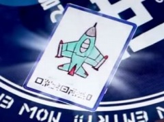 手書きの戦闘機で撃墜王を目指せ。キッズ向けアーケードゲーム「らくがきカードバトル撃墜王」が本日稼動スタート