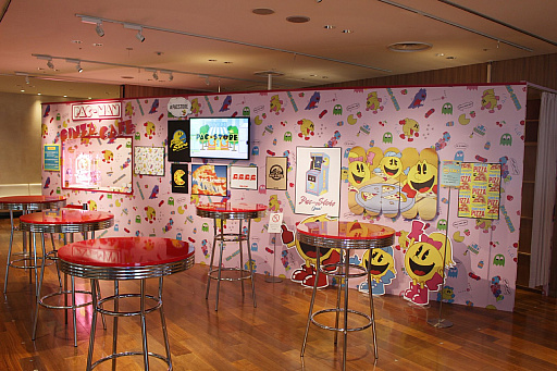 画像集 No.014のサムネイル画像 / 「PAC-MAN GINZA STYLE」が銀座三越でスタート。120種以上の「パックマン」グッズや，貴重なアーケードゲームが夏休みの銀座に大集合