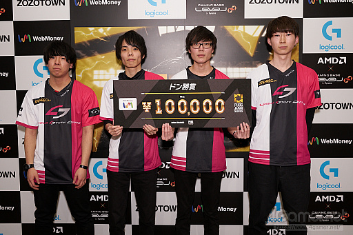 画像集 No.007のサムネイル画像 / 「PUBG JAPAN SERIES Season2 Grade1」。V3Fが2ドン勝でSSSに迫り,CGXも猛烈な追い上げを見せたDay2レポートを写真たっぷりでお届け