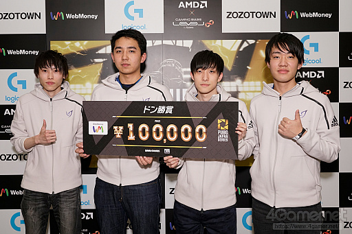 画像集 No.009のサムネイル画像 / 「PUBG JAPAN SERIES Season2 Grade1」。V3Fが2ドン勝でSSSに迫り,CGXも猛烈な追い上げを見せたDay2レポートを写真たっぷりでお届け