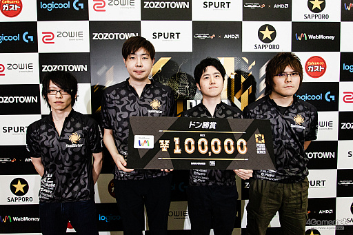 画像集 No.016のサムネイル画像 / シーズン開幕戦,2連ドン獲得のV3 FOXが首位スタート。「PUBG JAPAN SERIES」Season4 Grade1 Day1レポート