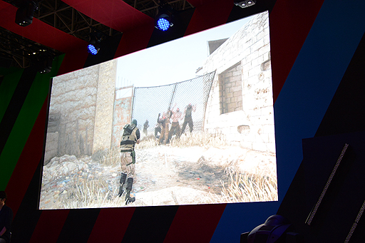 画像集 No.004のサムネイル画像 / ［TGS 2016］「METAL GEAR SURVIVE」のデモプレイ映像がお披露目。ゲームシステムも明らかにされたスペシャルステージをレポート