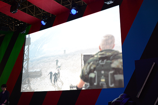 画像集 No.005のサムネイル画像 / ［TGS 2016］「METAL GEAR SURVIVE」のデモプレイ映像がお披露目。ゲームシステムも明らかにされたスペシャルステージをレポート