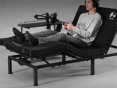 Bauhutteからついにゲーマー向け電動ベッドが登場。もうベッドから出られなくなりそう?
